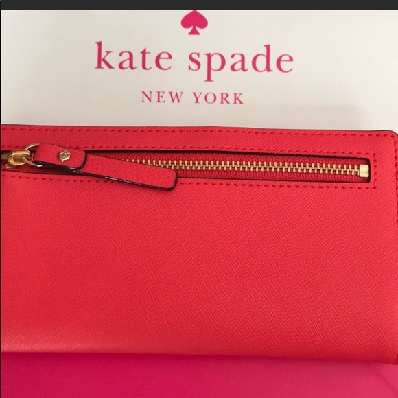 🌺Kate Spade Stacy Laurel Wallet 🌺 - Picture 4 of 5